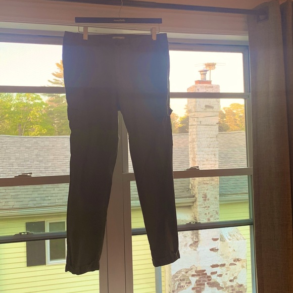 Liz Claiborne Green Khaki Pants | Poshmark